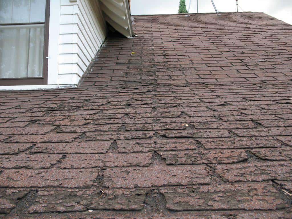 Time to Replace Your Roof: A Guide for Homeowners